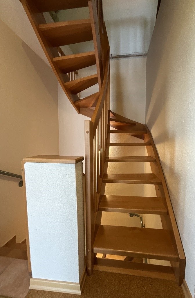 Treppe zum Spitzboden