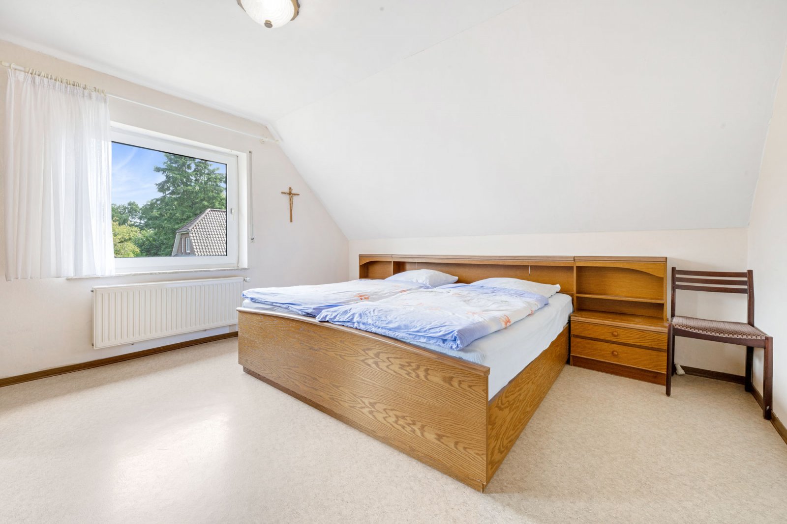 (Eltern-) Schlafzimmer