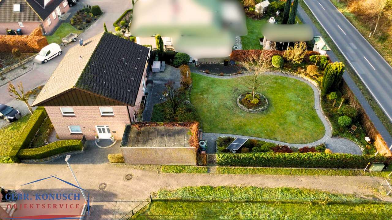 Pure levenskwaliteit! Gemoderniseerde eengezinswoning op een uitstekende locatie. Pure levenskwaliteit! Gemoderniseerde eengezinswoning op een uitstekende locatie.