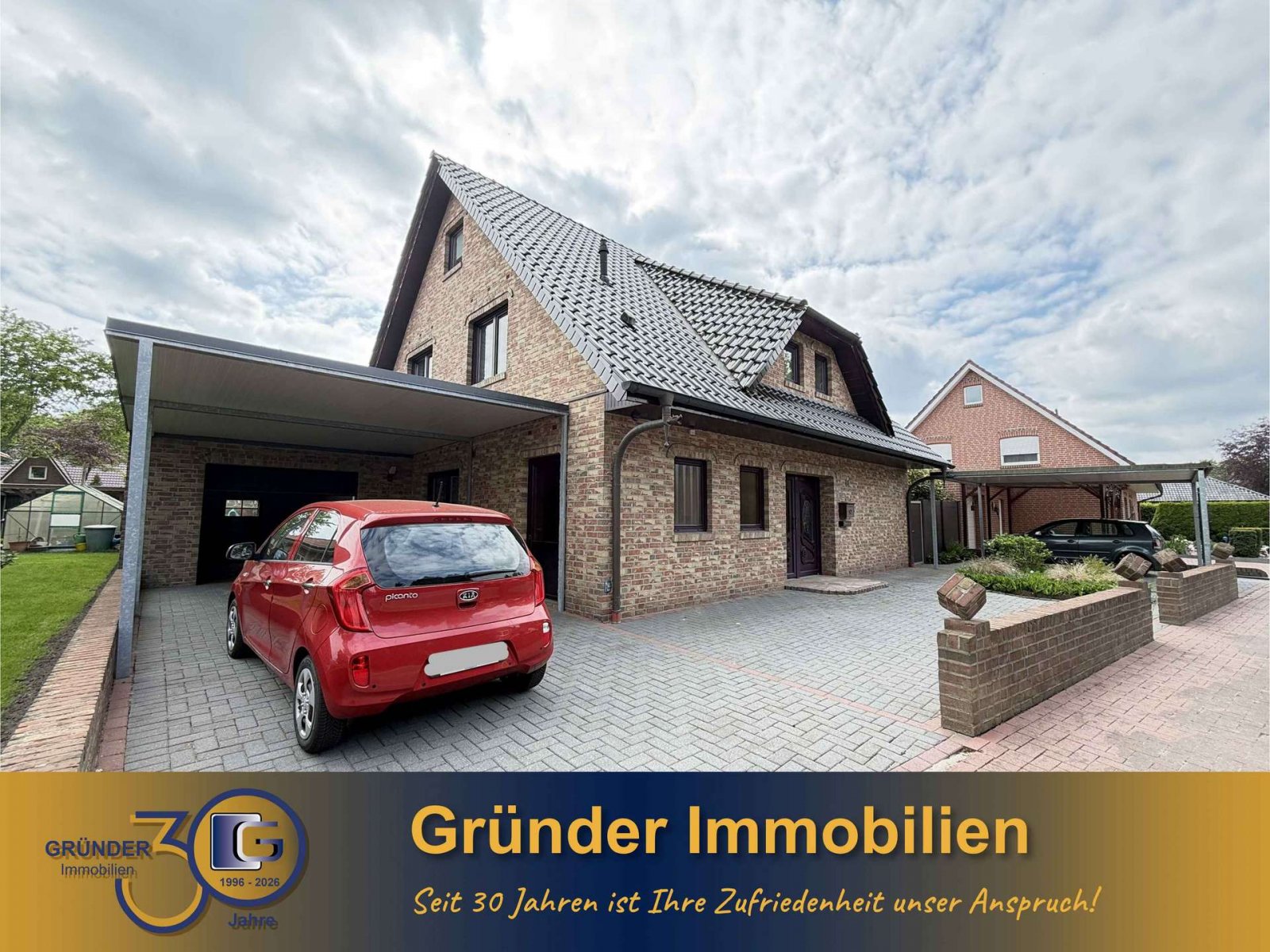 Moderne zeitlose Immobilie in schöner Wohnlage - Käufer Provisionsfrei Moderne zeitlose Immobilie in schöner Wohnlage - Käufer Provisionsfrei