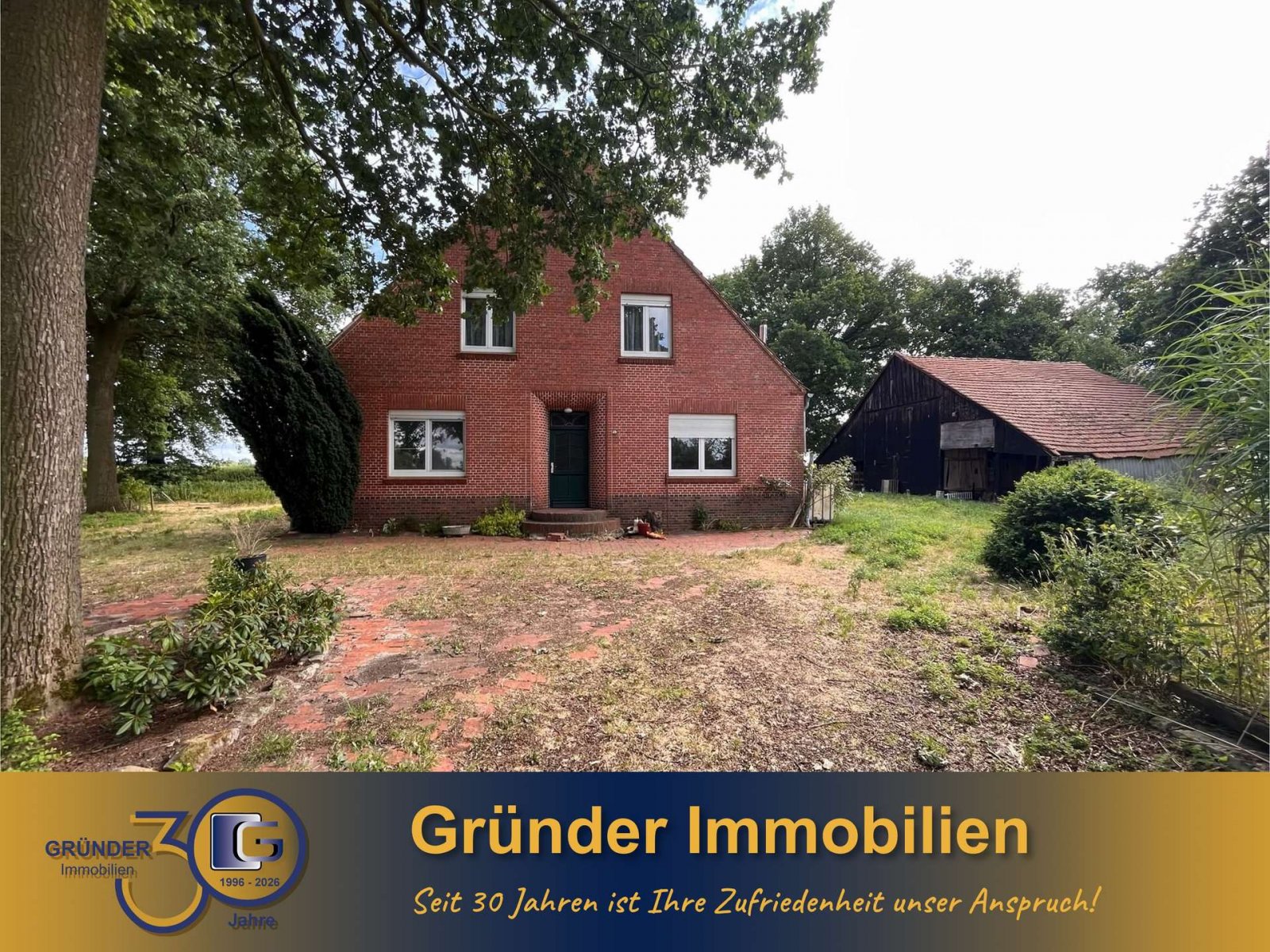 Provisionsfrei für Käufer! Sanierungsbedürftiger Resthof mit großem Grundstück von ca. 170.000 m²! Provisionsfrei für Käufer! Sanierungsbedürftiger Resthof mit großem Grundstück von ca. 170.000 m²!